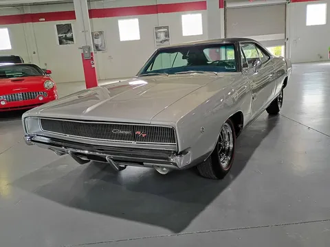1968 Dodge Charger R/T 426 HEMI