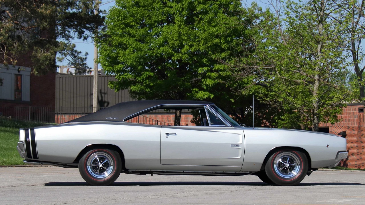 1968 Dodge Charger Hemi 2nd Gen - Image 14 of 31