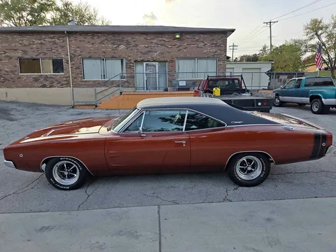 1968 Dodge Charger · Rallye Sedan 4D