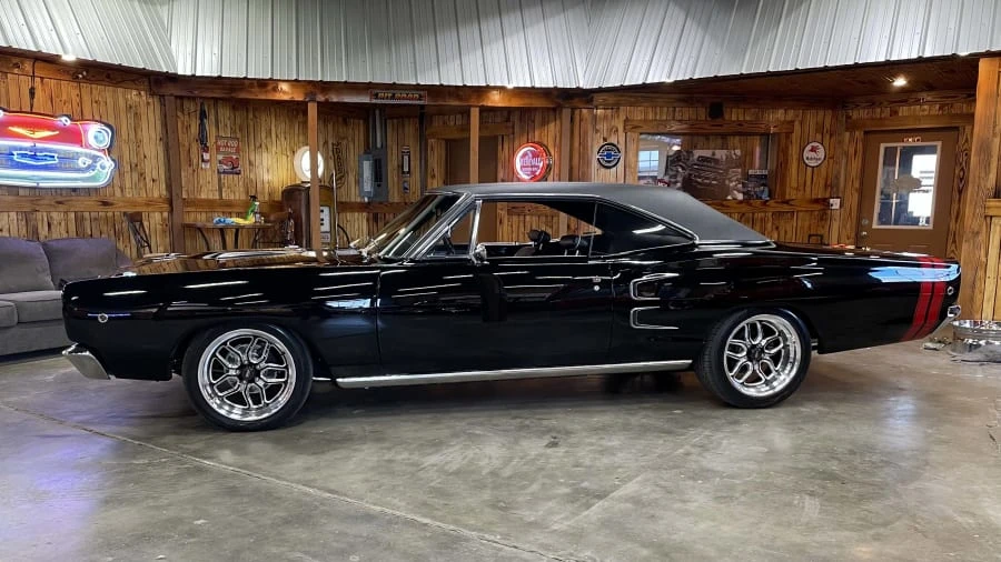 1968 Dodge Coronet 4th Gen - Image 2 of 23