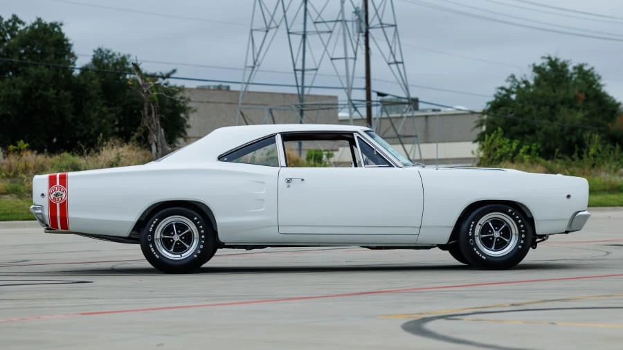 1968 Dodge Super Bee - Image 2 of 17