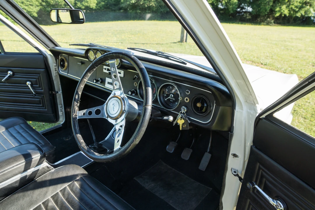 1968 Ford Cortina - Image 29 of 31