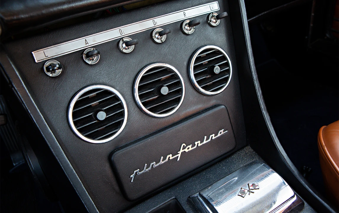 1968 Ferrari 330 GTC & GTS - Image 26 of 31