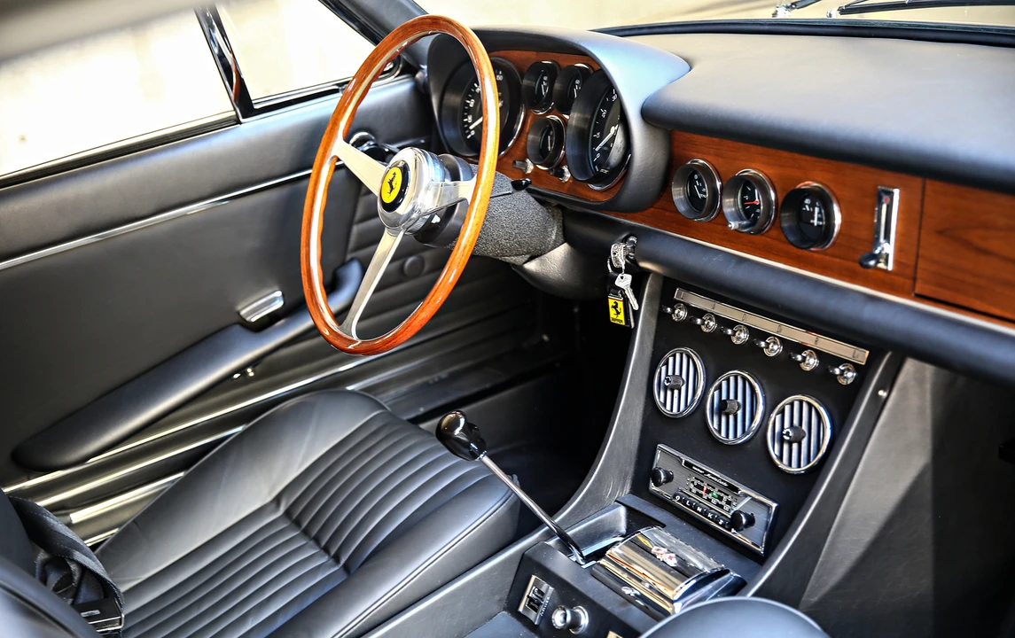 1968 Ferrari 330 GTC & GTS - Image 26 of 31