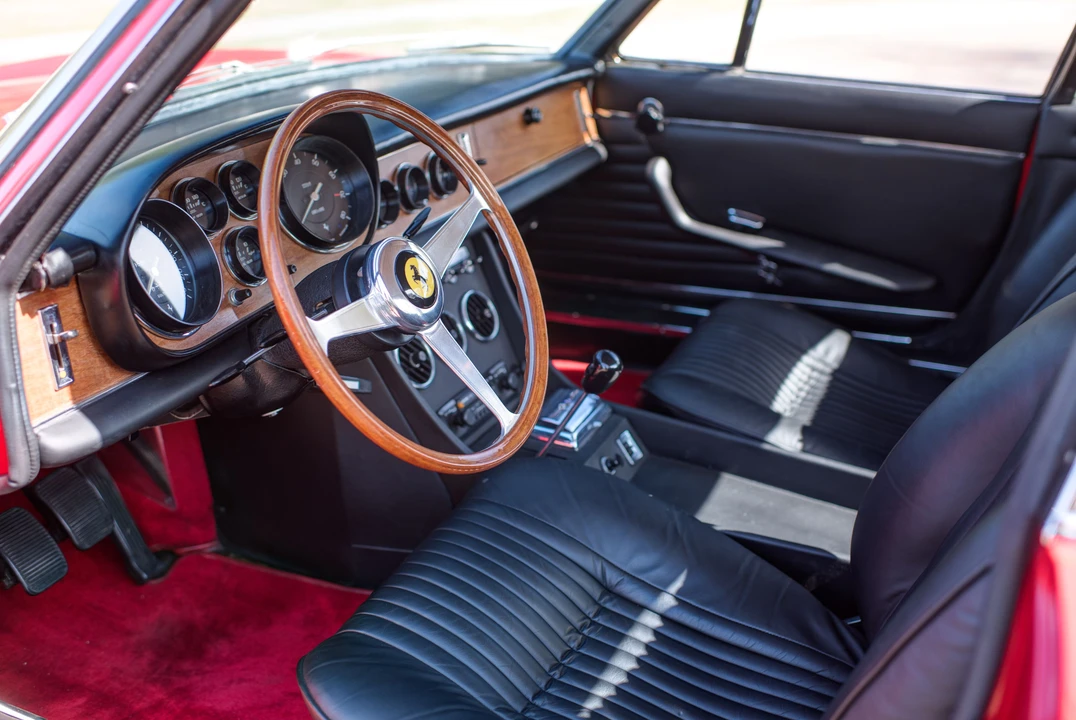 1968 Ferrari 330 GTC & GTS - Image 27 of 31