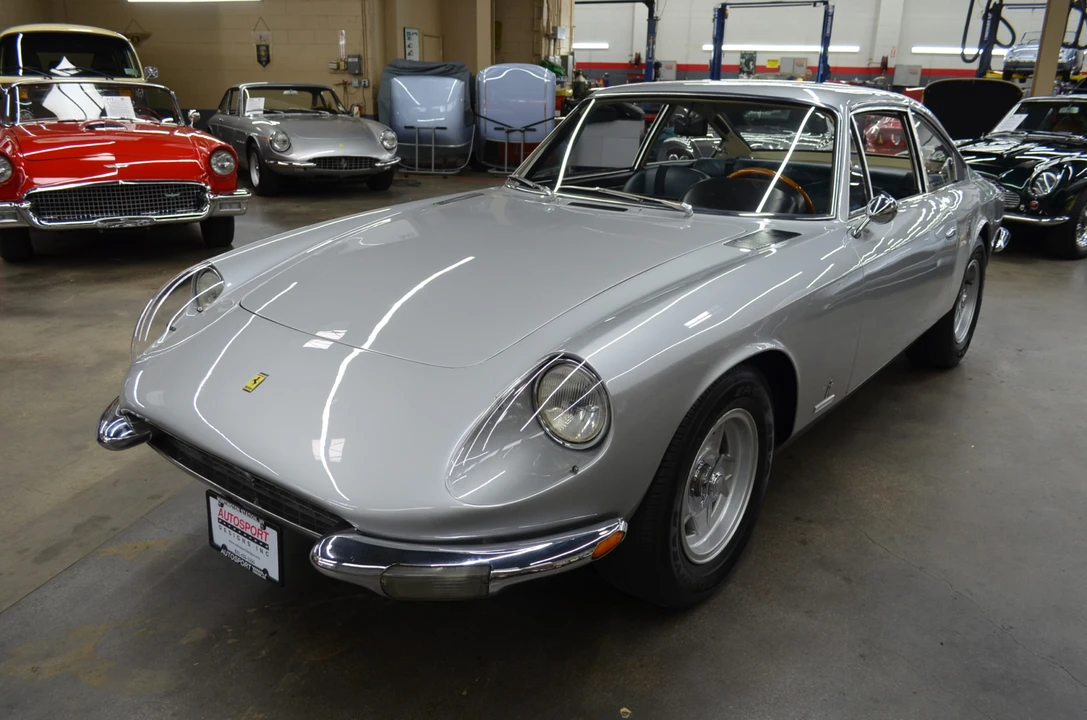 1968 Ferrari 365 GT 2+2 - Image 13 of 31