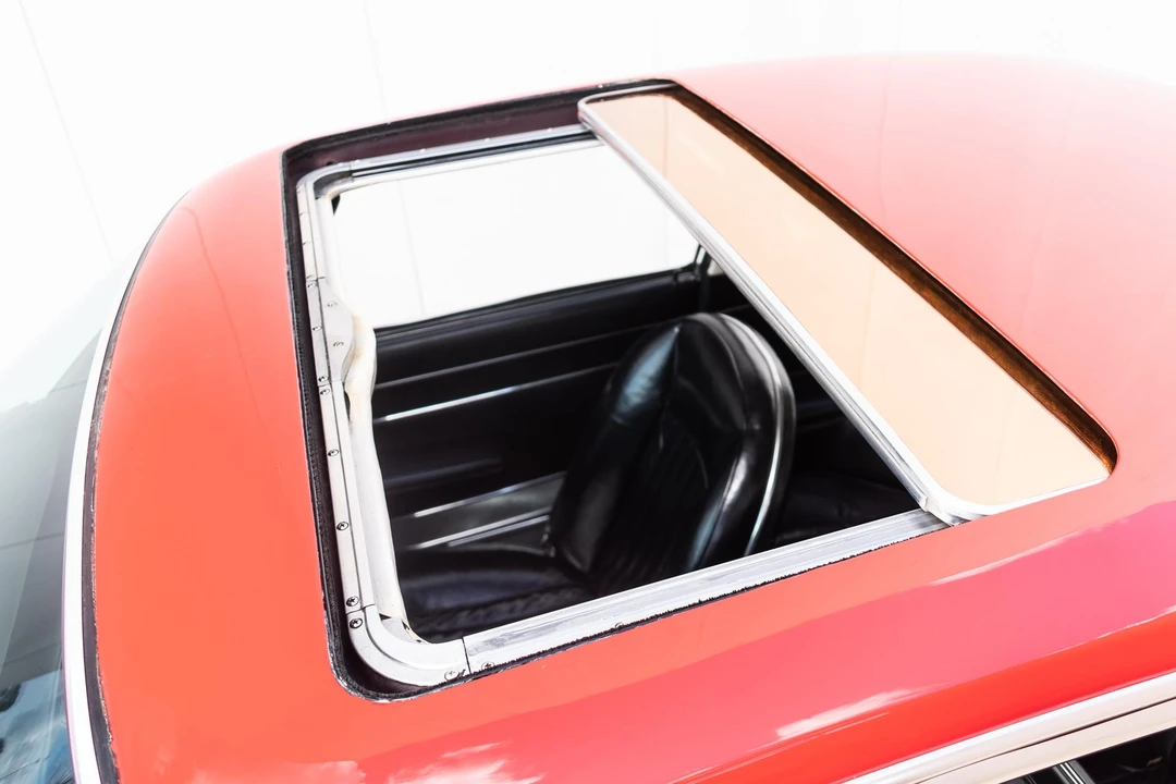 1968 Ferrari 365 GT 2+2 - Image 11 of 31