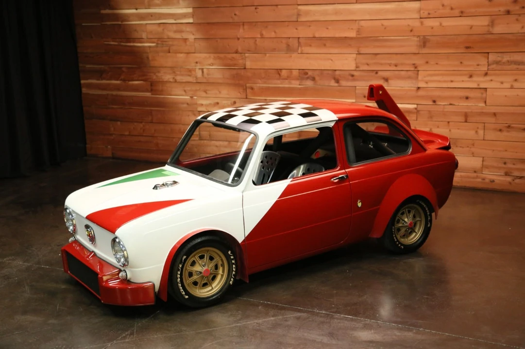 1968 Fiat 850 - Image 2 of 21