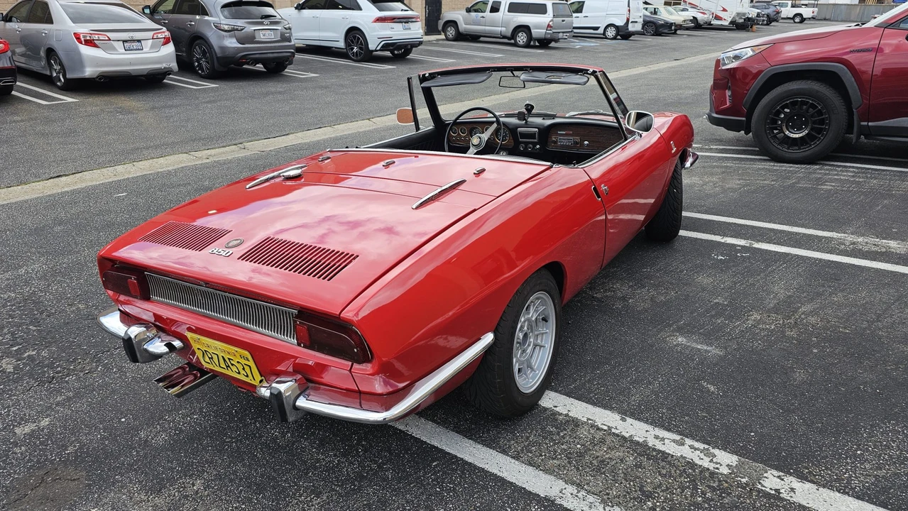 1968 Fiat 850 Spider - Image 7 of 31