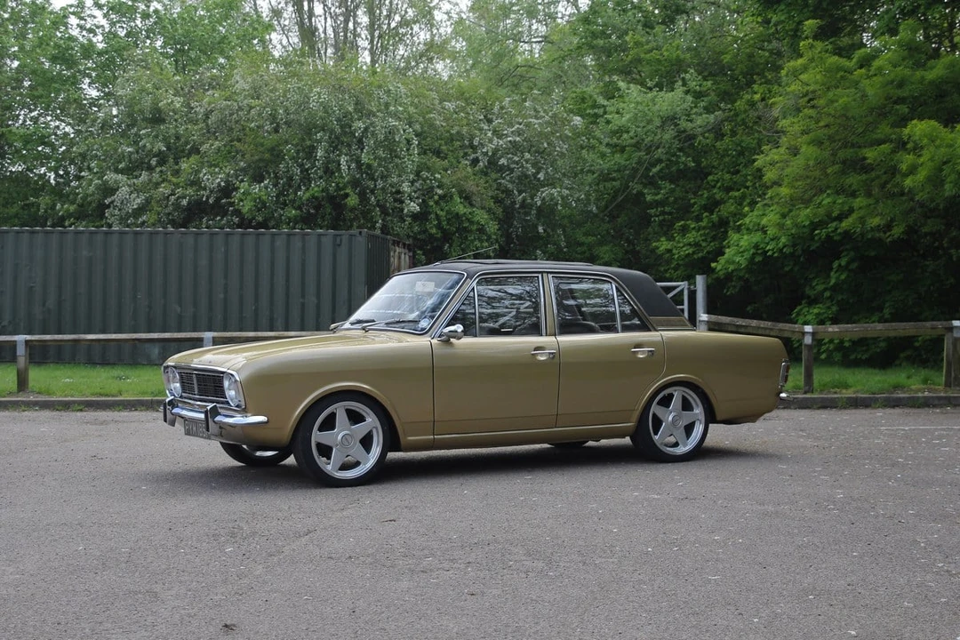 1968 Ford Cortina - Image 13 of 30