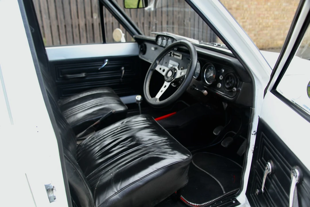 1968 Ford Cortina - Image 28 of 30