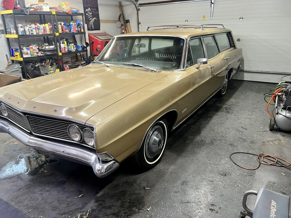 1968 Ford Country Sedan - Image 17 of 31