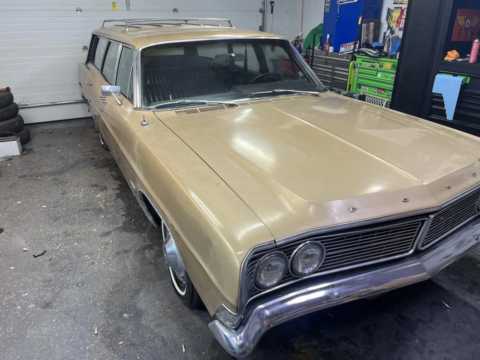 1968 Ford Country Sedan - Image 15 of 31