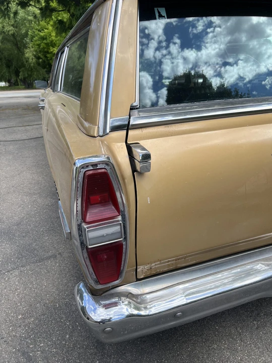 1968 Ford Country Sedan - Image 22 of 31