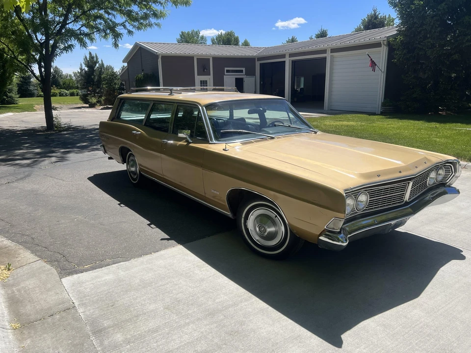 1968 Ford Country Sedan - Image 2 of 31