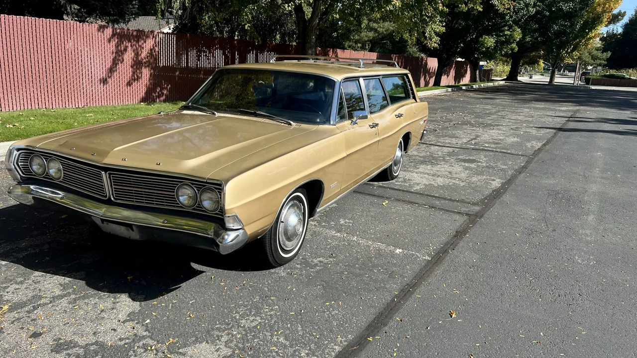 1968 Ford Country Sedan - Image 9 of 31