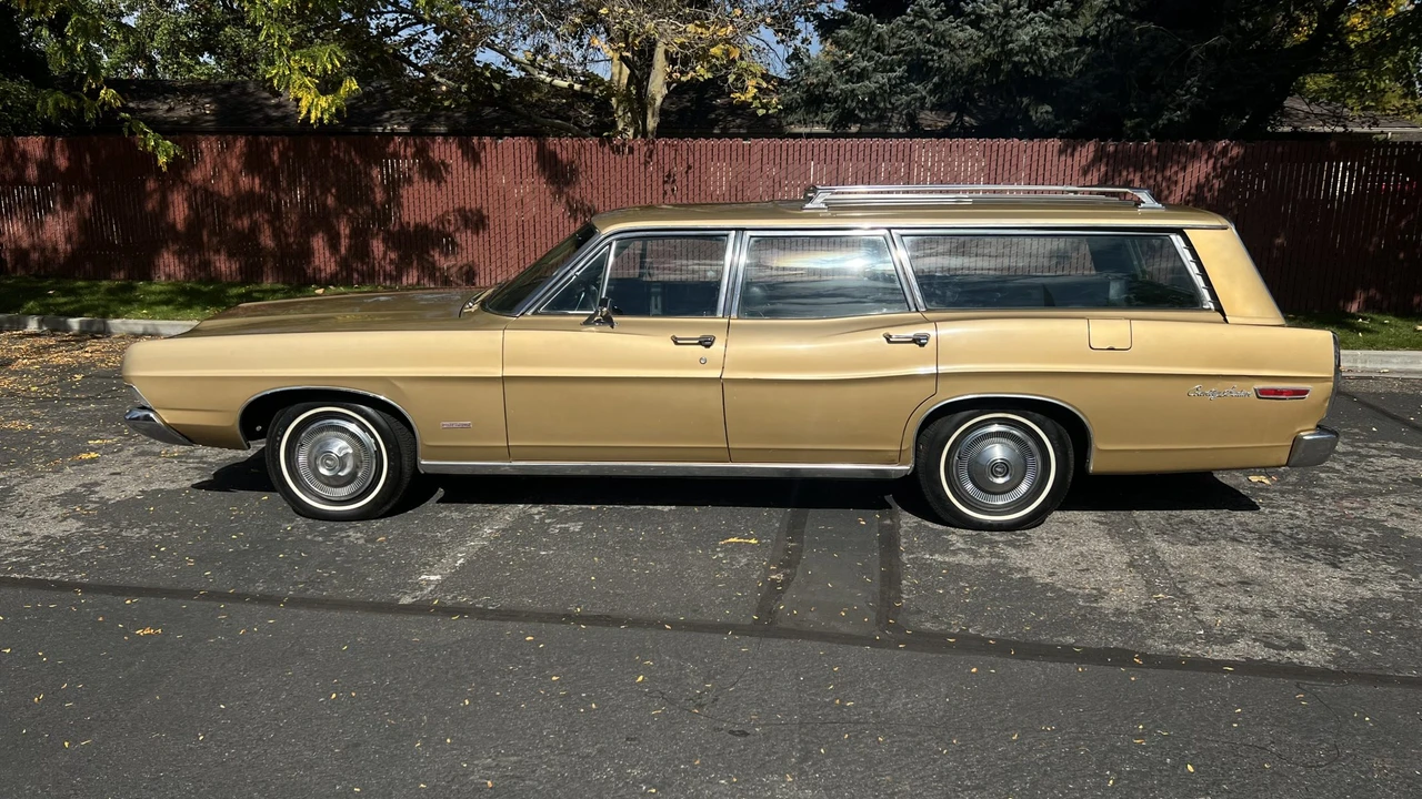 1968 Ford Country Sedan - Image 12 of 31