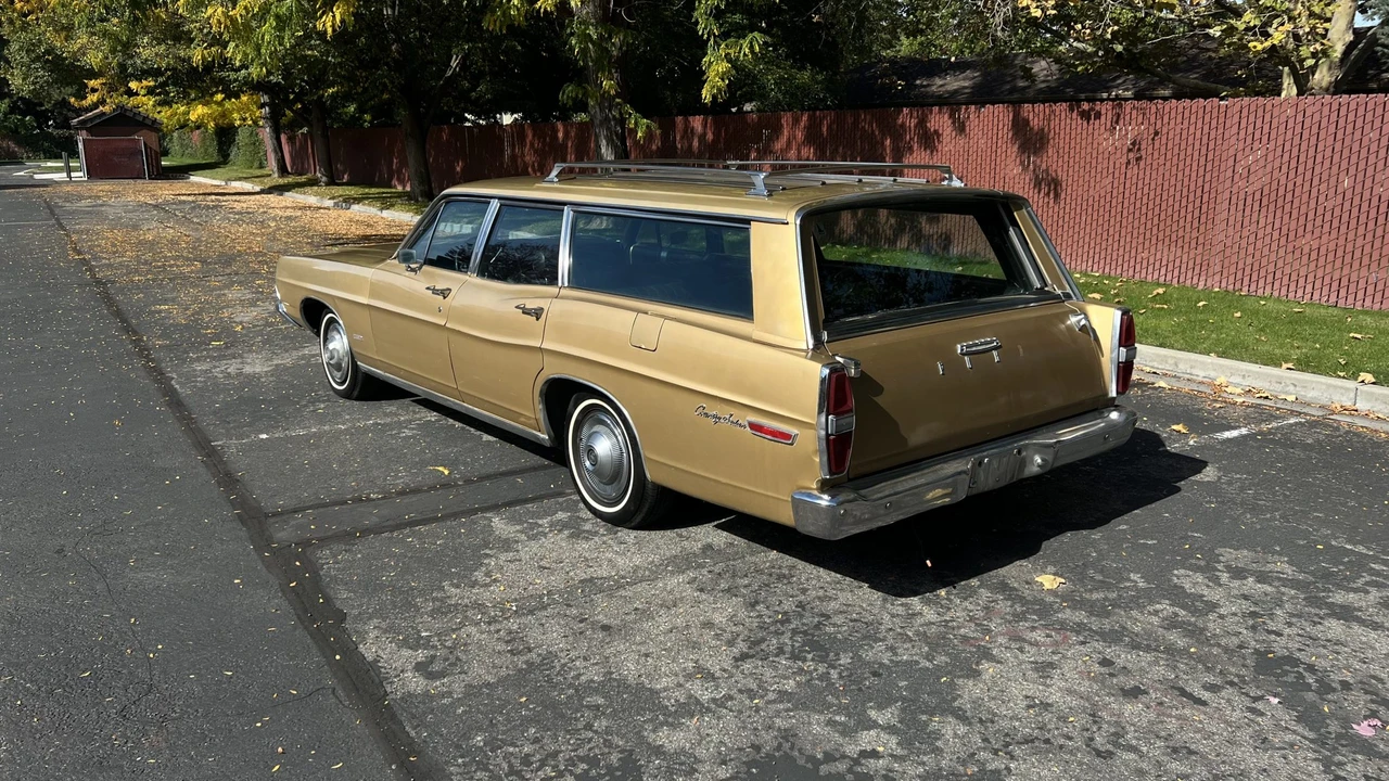 1968 Ford Country Sedan - Image 13 of 31