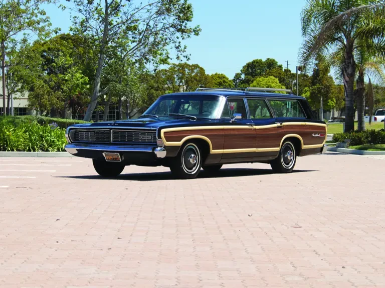 1968 Ford Country Squire - Image 2 of 2