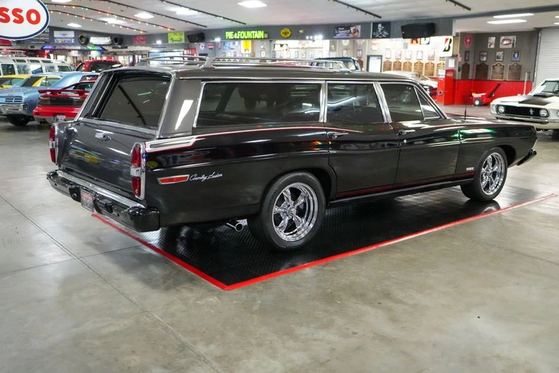 1968 Ford Country Squire - Image 7 of 31