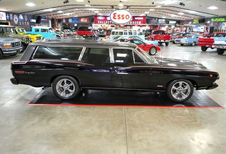 1968 Ford Country Squire - Image 15 of 31