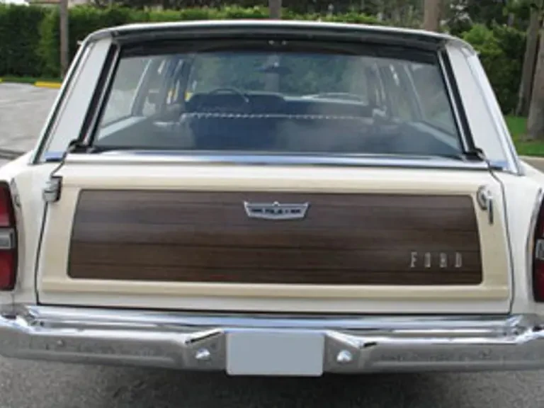 1968 Ford Country Squire - Image 6 of 11