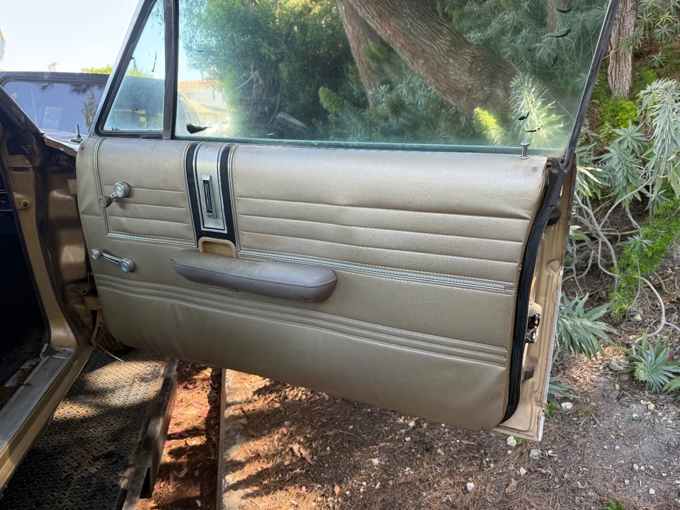 1968 Ford Galaxie 3rd Gen - Image 21 of 31
