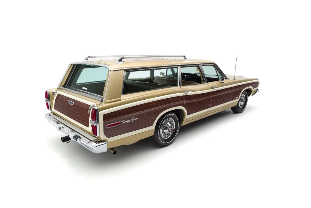 1968 Ford Country Squire - Image 7 of 31