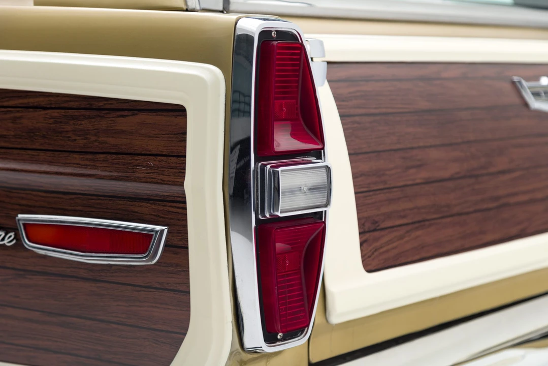 1968 Ford Country Squire - Image 18 of 31