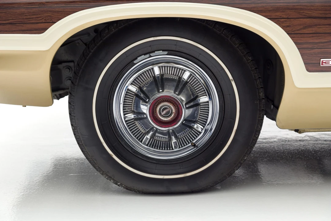 1968 Ford Country Squire - Image 30 of 31