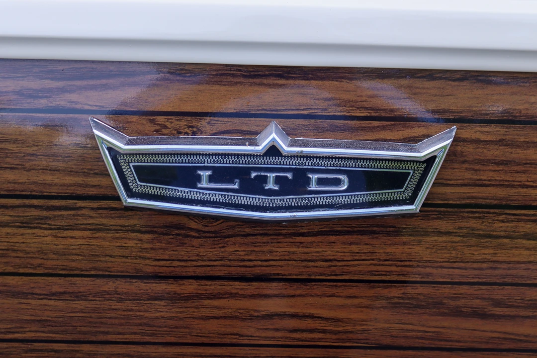 1968 Ford Country Squire - Image 28 of 31