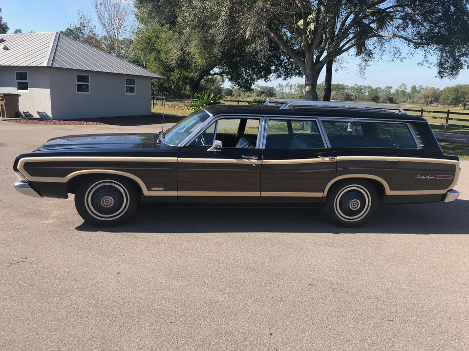 1968 Ford Country Squire - Image 9 of 31