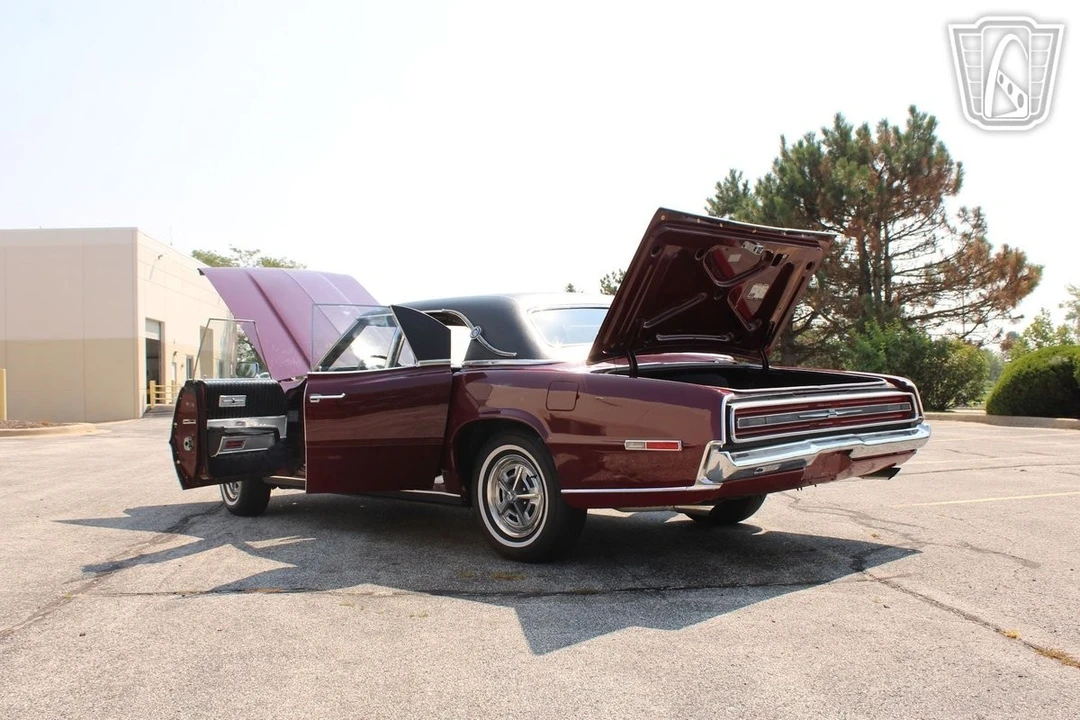 1968 Ford Thunderbird 5th Gen - Image 16 of 21
