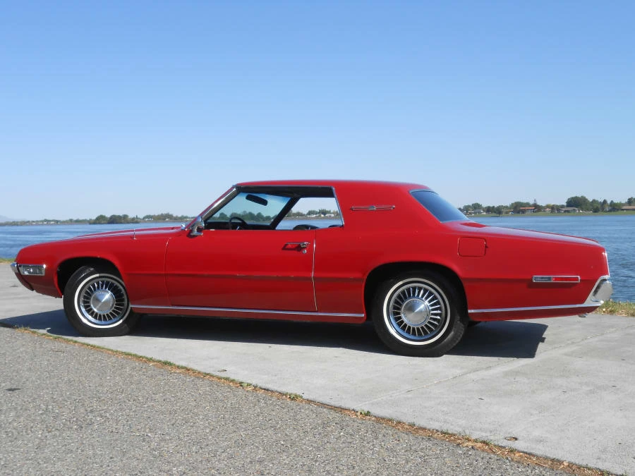 1968 Ford Thunderbird 5th Gen - Image 9 of 10