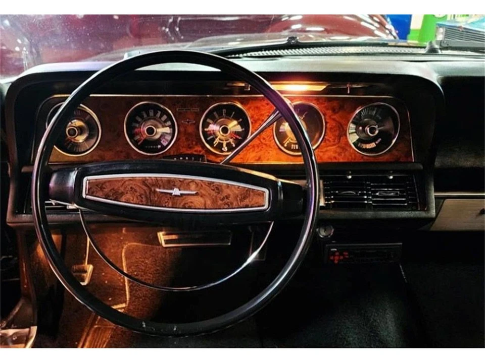 1968 Ford Thunderbird 5th Gen - Image 9 of 12