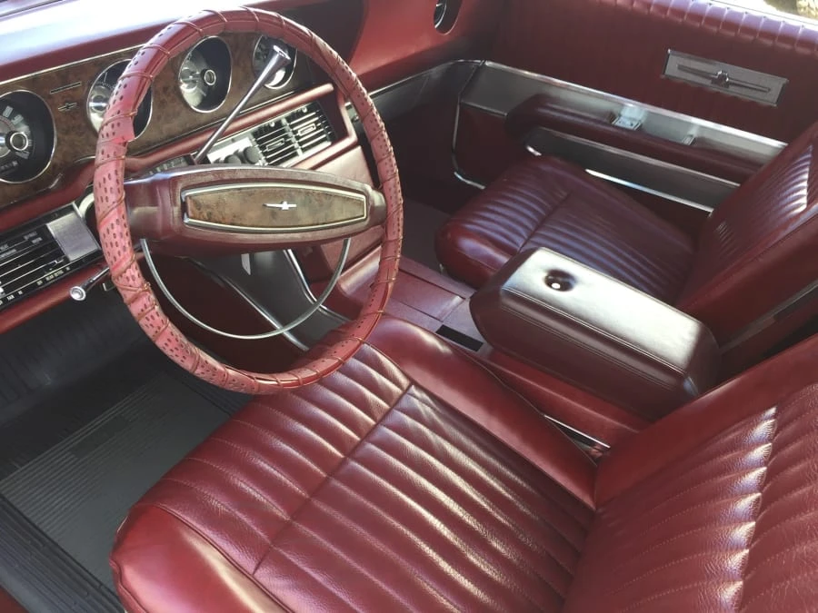 1968 Ford Thunderbird 5th Gen - Image 4 of 8