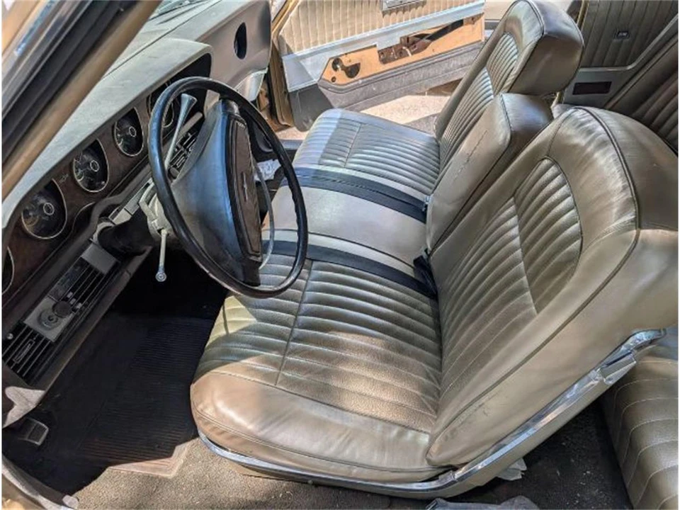 1968 Ford Thunderbird 5th Gen - Image 14 of 25