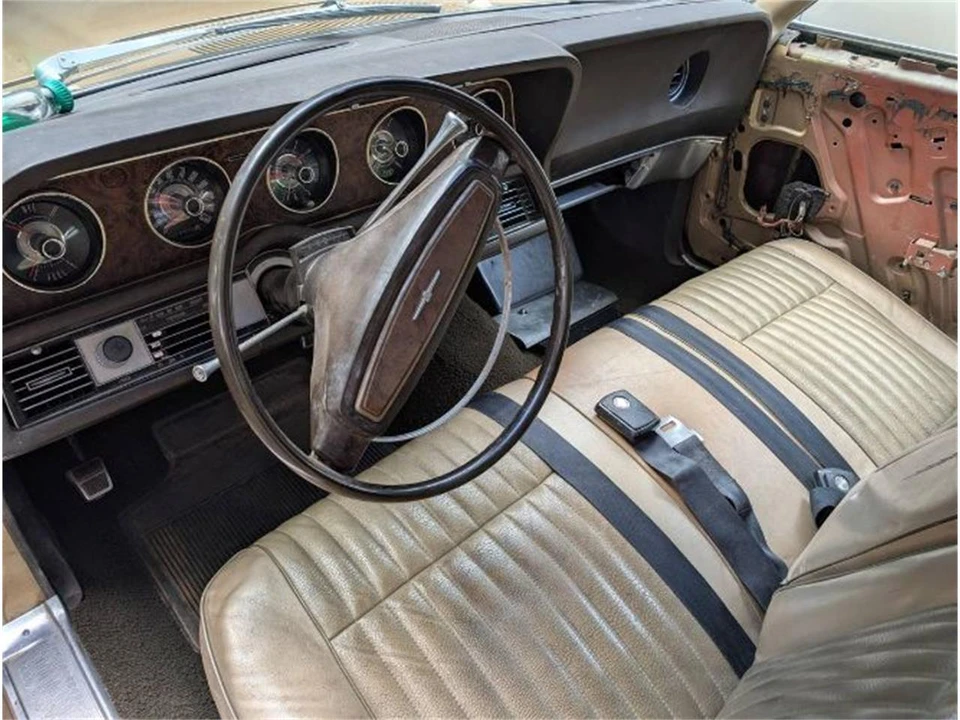 1968 Ford Thunderbird 5th Gen - Image 16 of 25