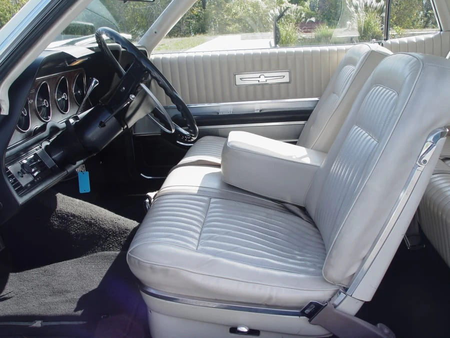 1968 Ford Thunderbird 5th Gen - Image 4 of 8