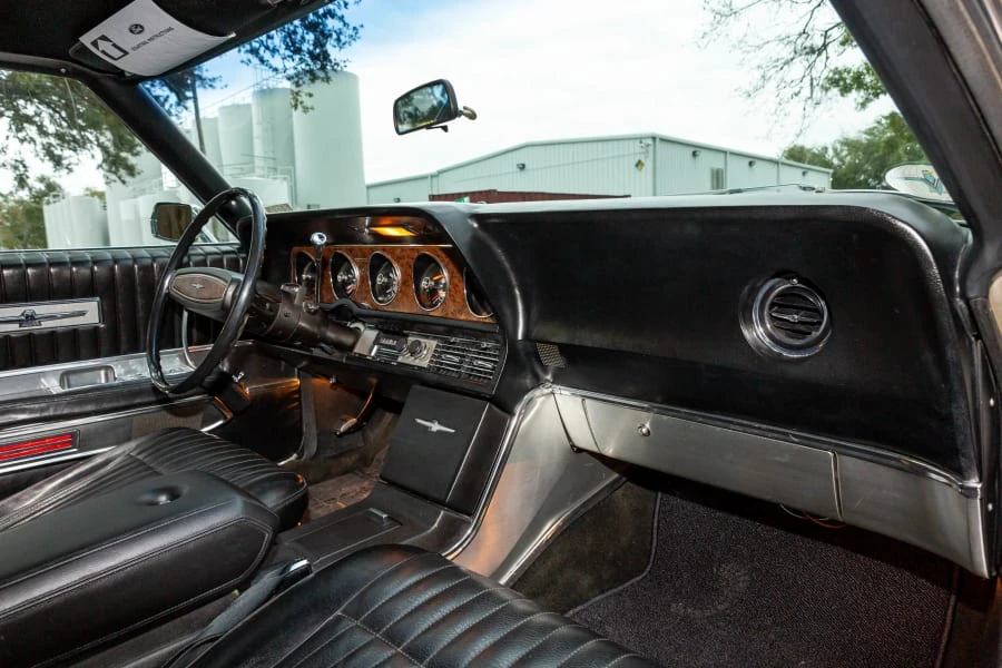 1968 Ford Thunderbird 5th Gen - Image 26 of 31