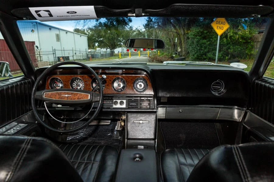1968 Ford Thunderbird 5th Gen - Image 25 of 31