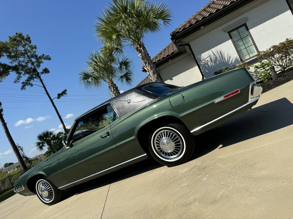 1968 Ford Thunderbird 5th Gen - Image 24 of 31