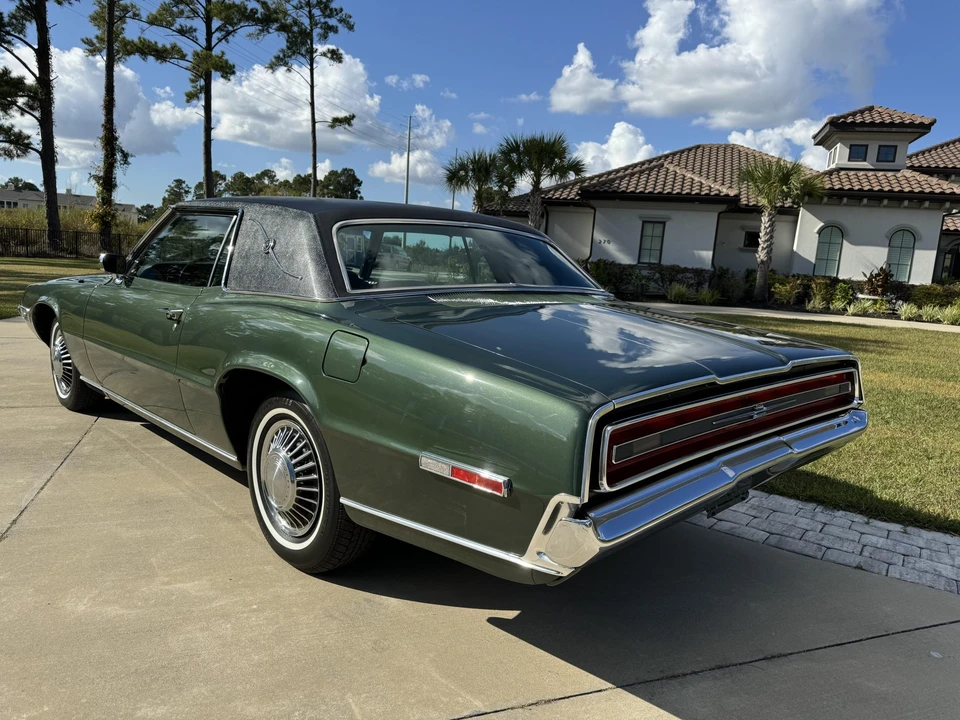 1968 Ford Thunderbird 5th Gen - Image 26 of 31