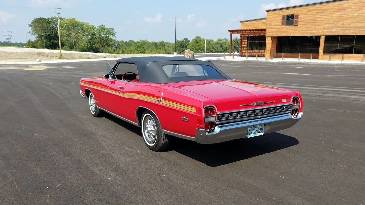 1968 Ford Galaxie 3rd Gen - Image 15 of 31