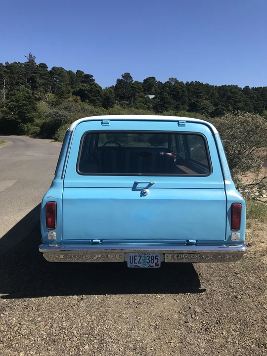 1968 GMC Suburban 6th Gen - Image 5 of 31