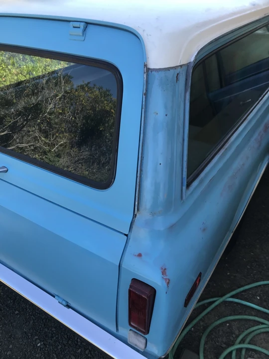 1968 GMC Suburban 6th Gen - Image 17 of 31