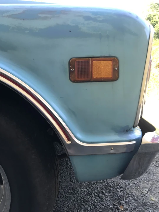 1968 GMC Suburban 6th Gen - Image 18 of 31