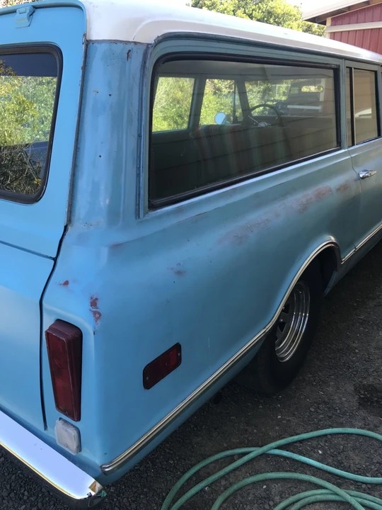 1968 GMC Suburban 6th Gen - Image 13 of 31