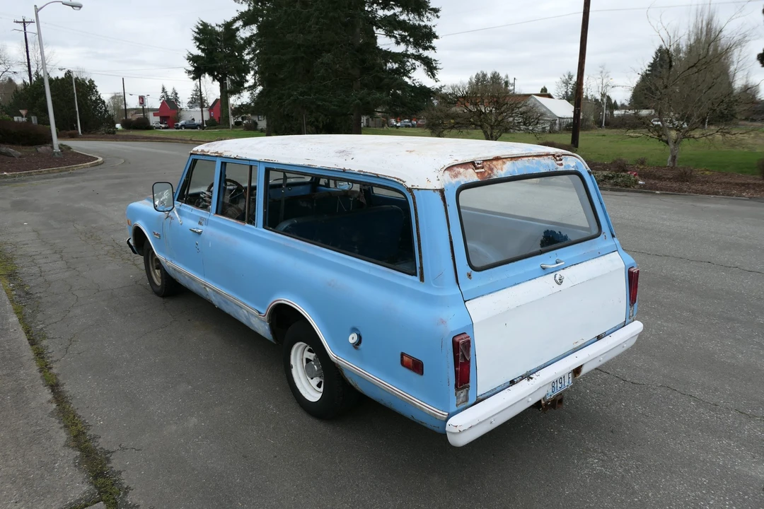 1968 GMC Suburban 5th Gen - Image 6 of 31