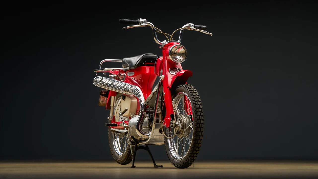 1968 Honda CT90 - Image 2 of 31
